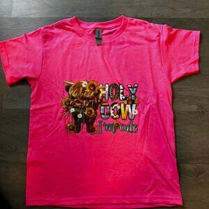 Pink - Holy Cow, I'm cute - Custom T-shirts